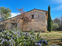  location Provence