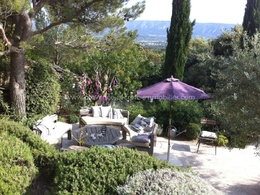  Villa à louer en Provence