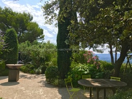  Villa à louer en Provence
