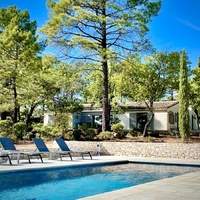 Provence,loue villa avec piscine chauffée et vue sur le Luberon