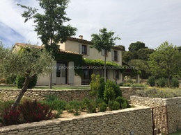 location villa bonnieux