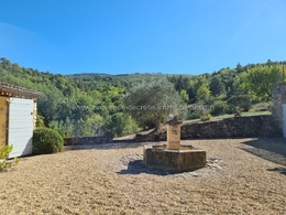  maison en pierres à vendre en Provence
